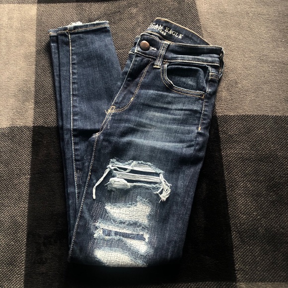 American Eagle conservative ripped skinny jeans - Picture 2 of 7